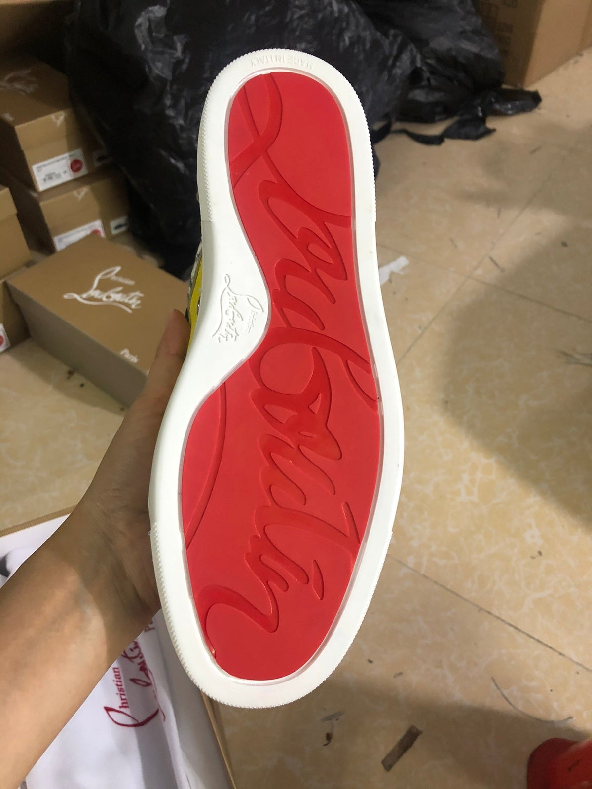 Sneaker