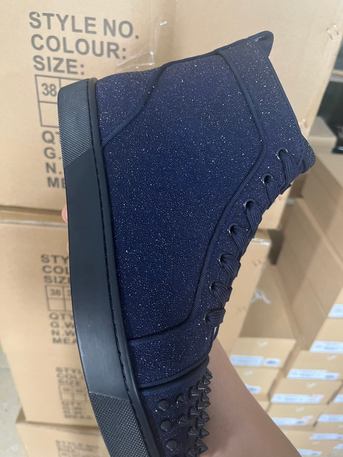 Sneaker