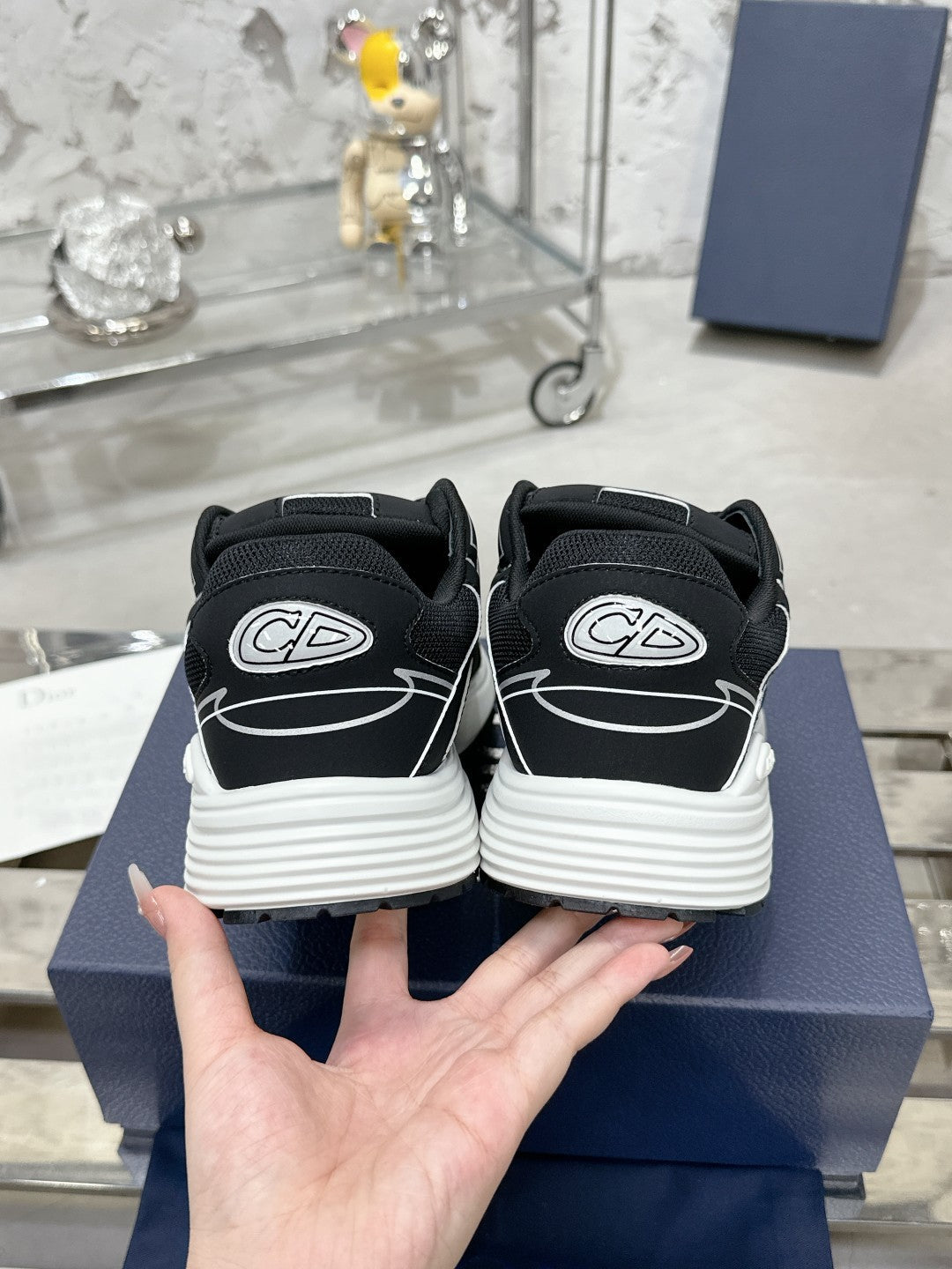 Sneakers