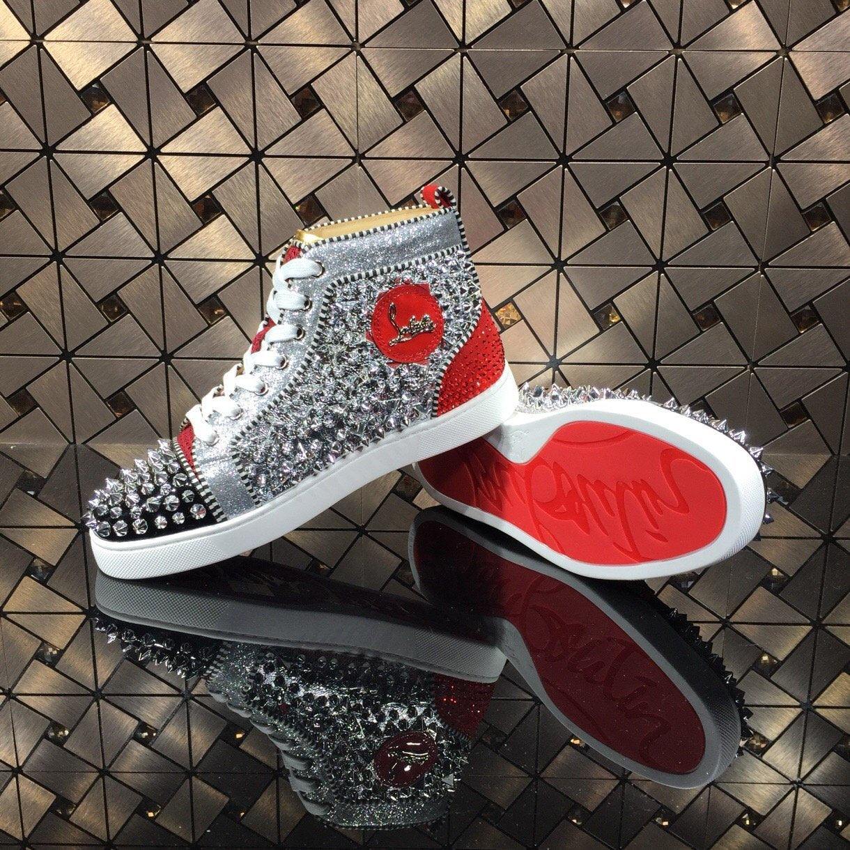 Sneakers