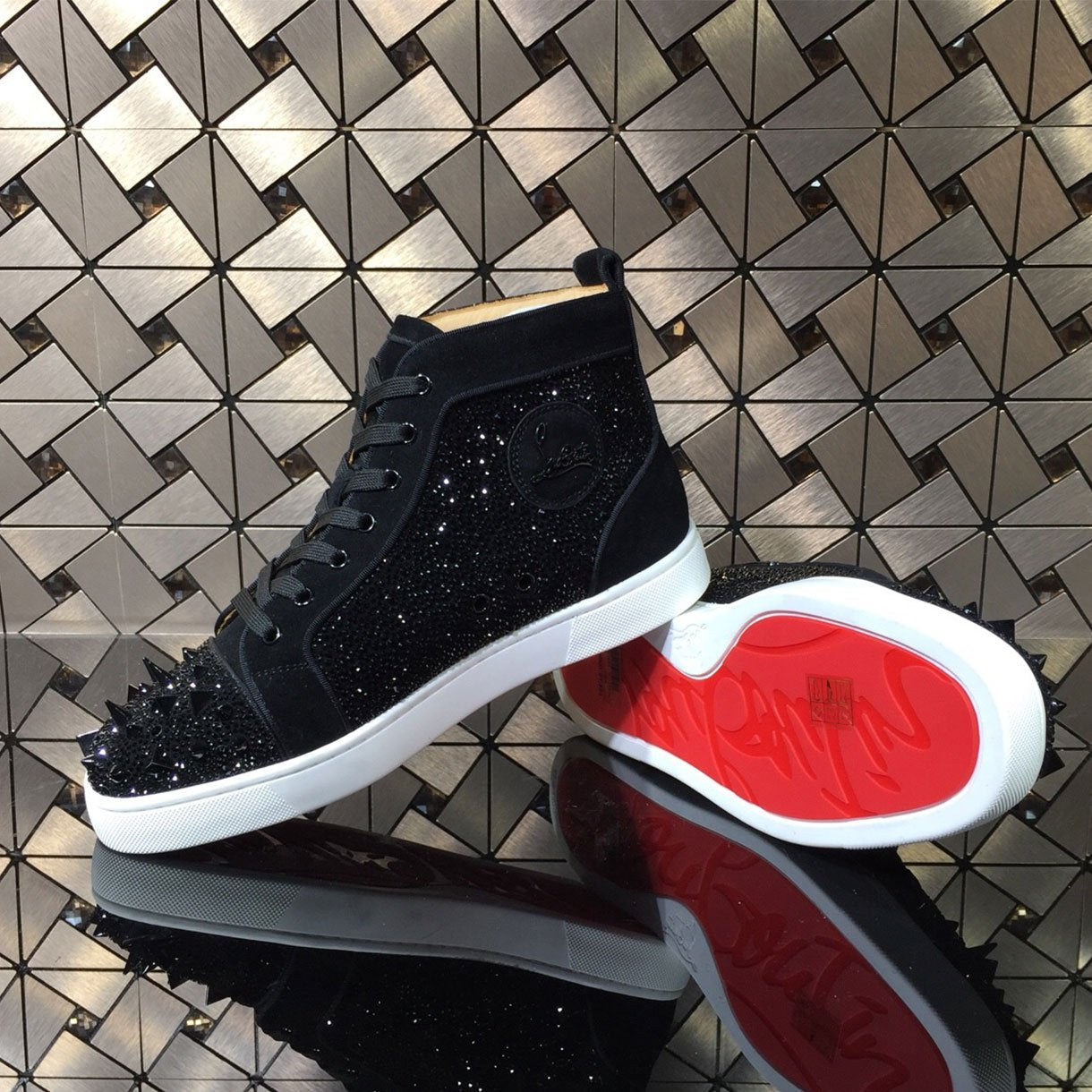 Sneakers
