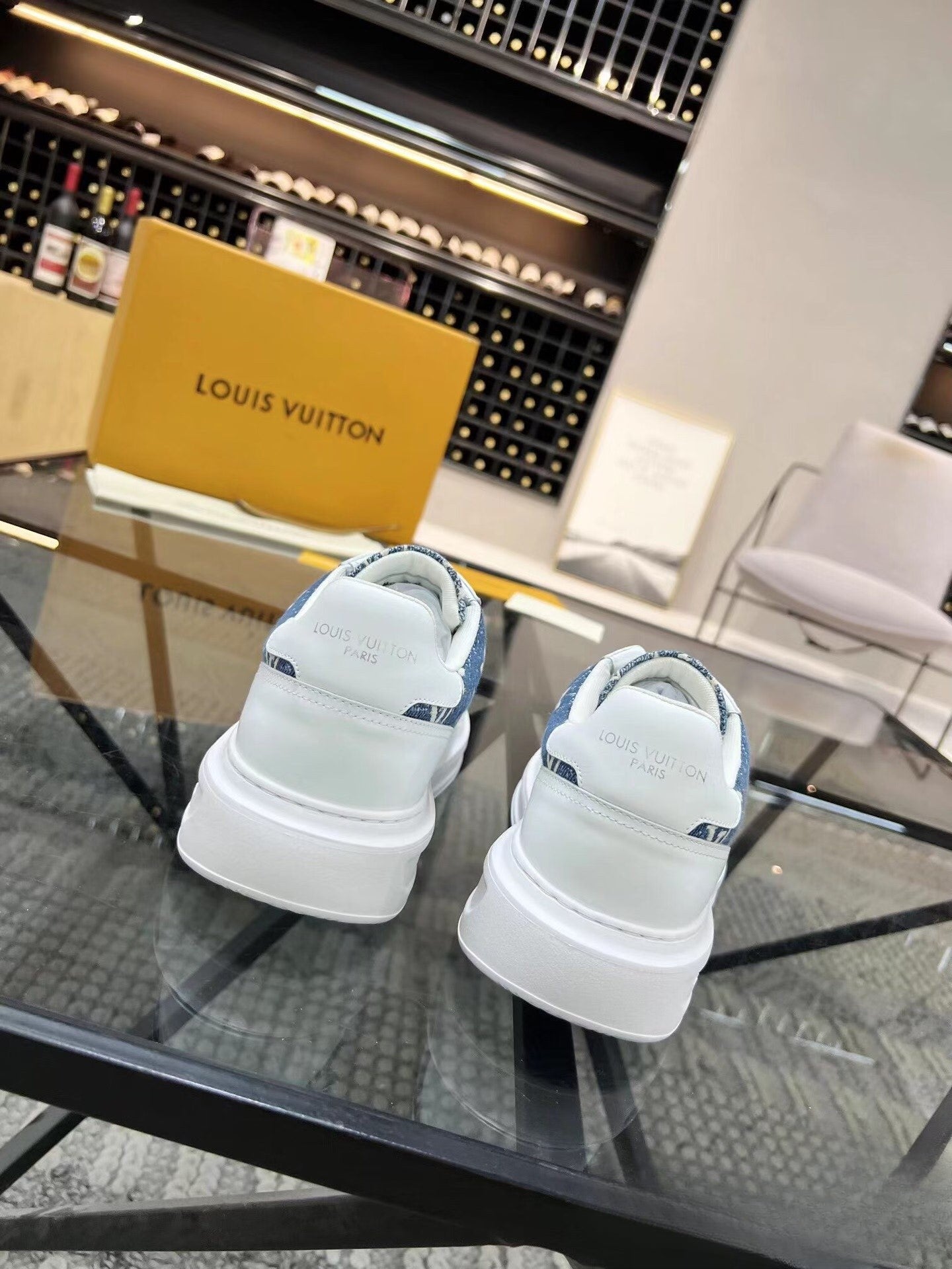 Sneakers