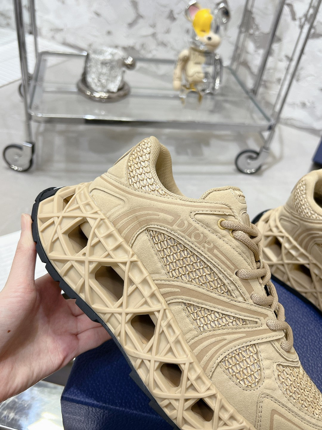Sneakers