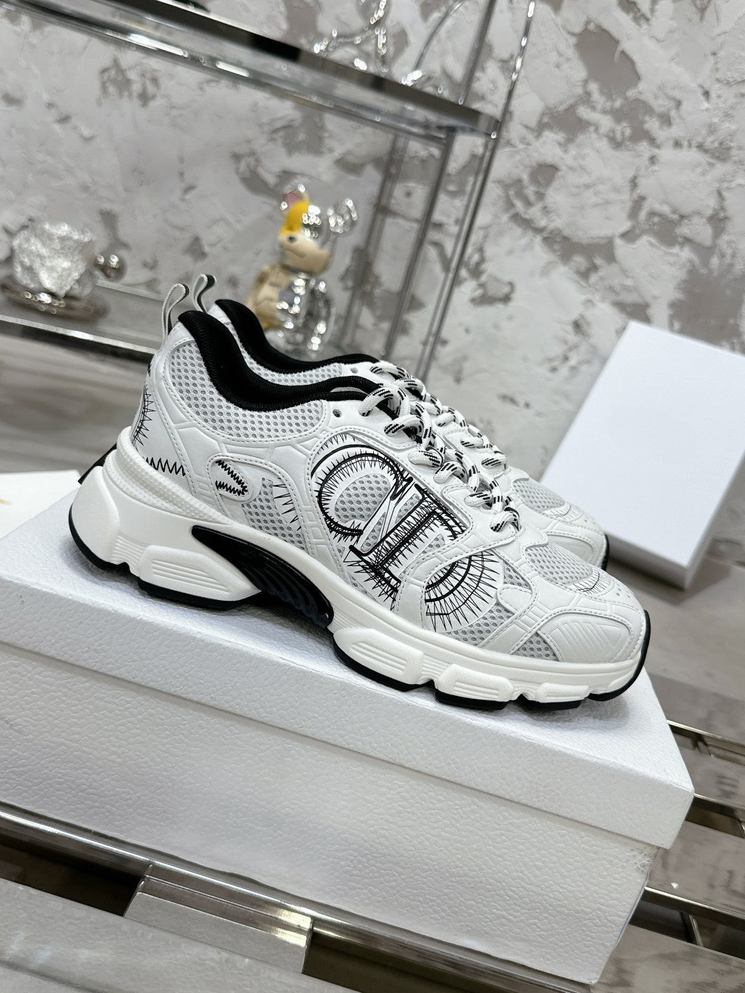 Sneakers