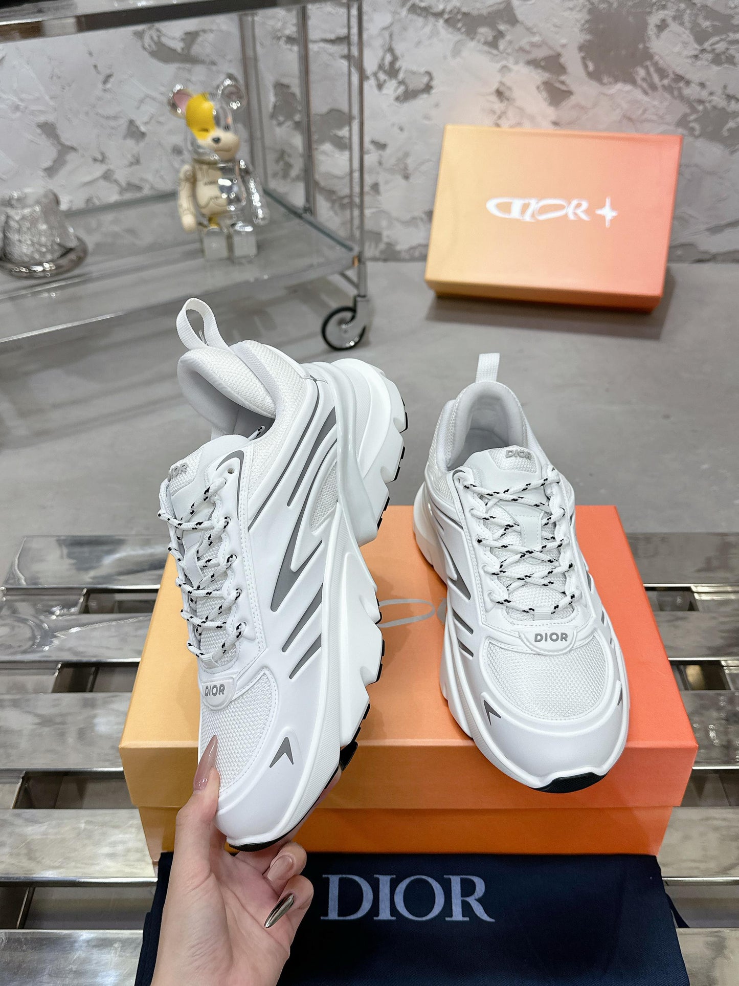 Sneakers