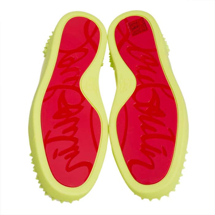 Sneaker