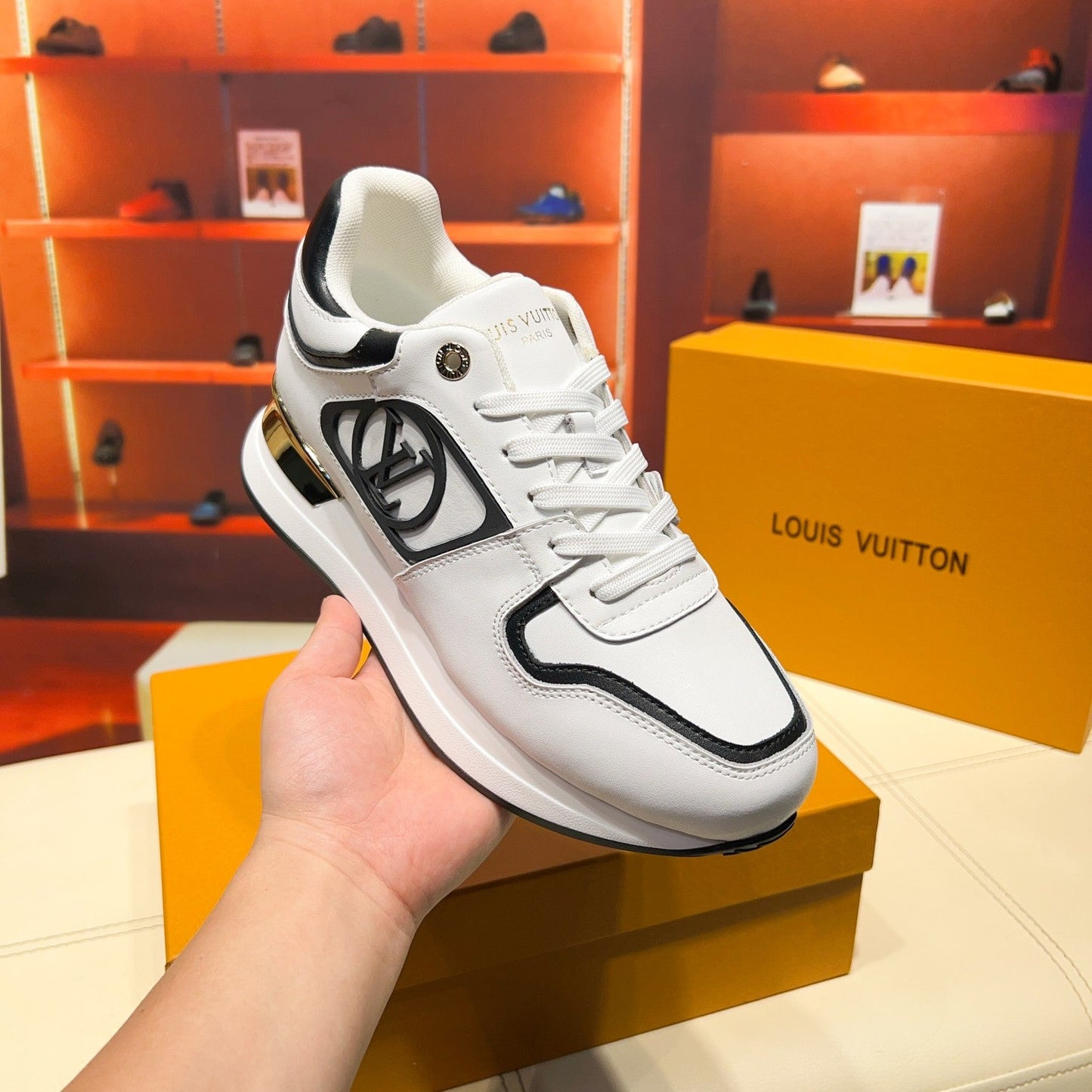 Sneakers