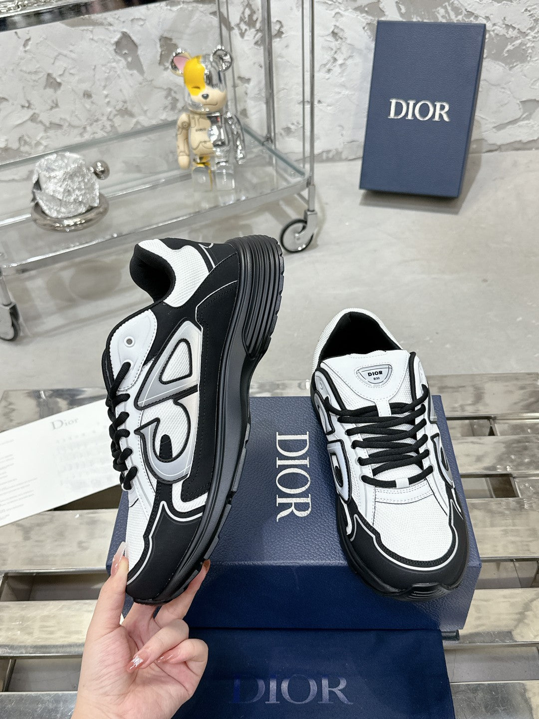 Sneakers