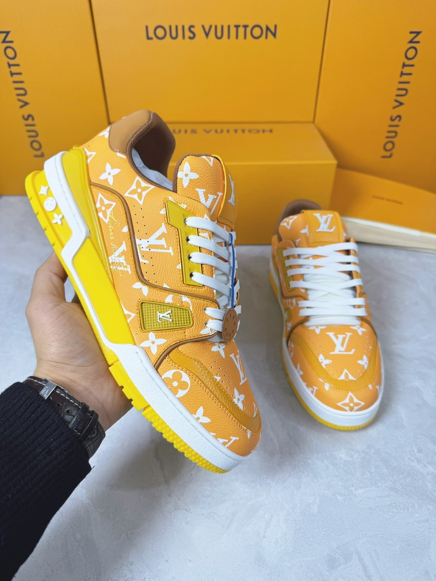 Sneakers