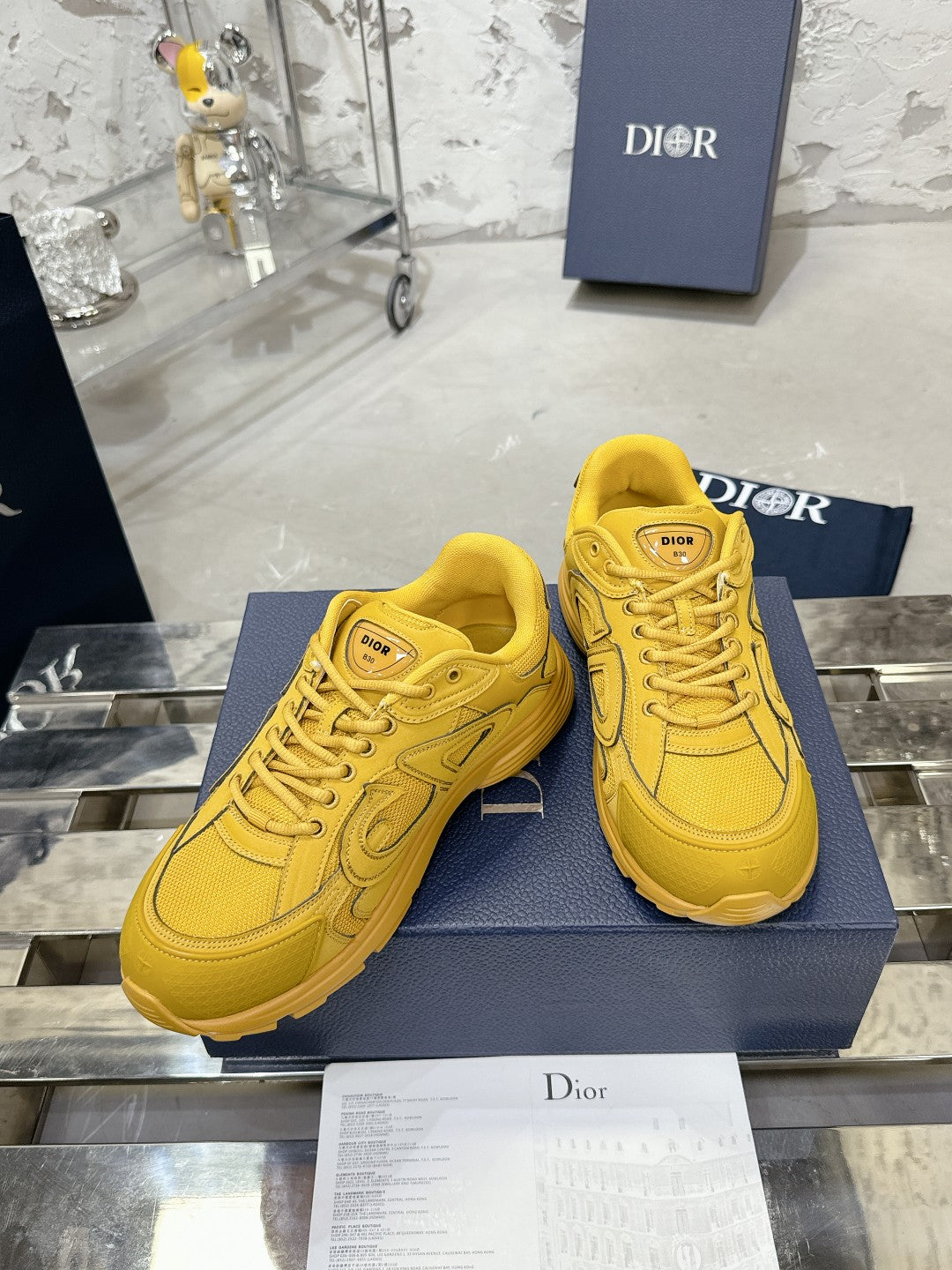 Sneakers