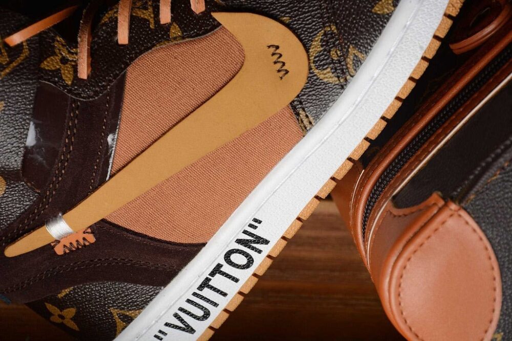 Sneaker