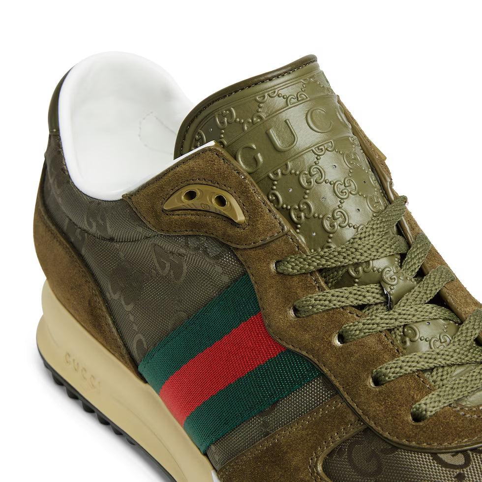 Sneaker