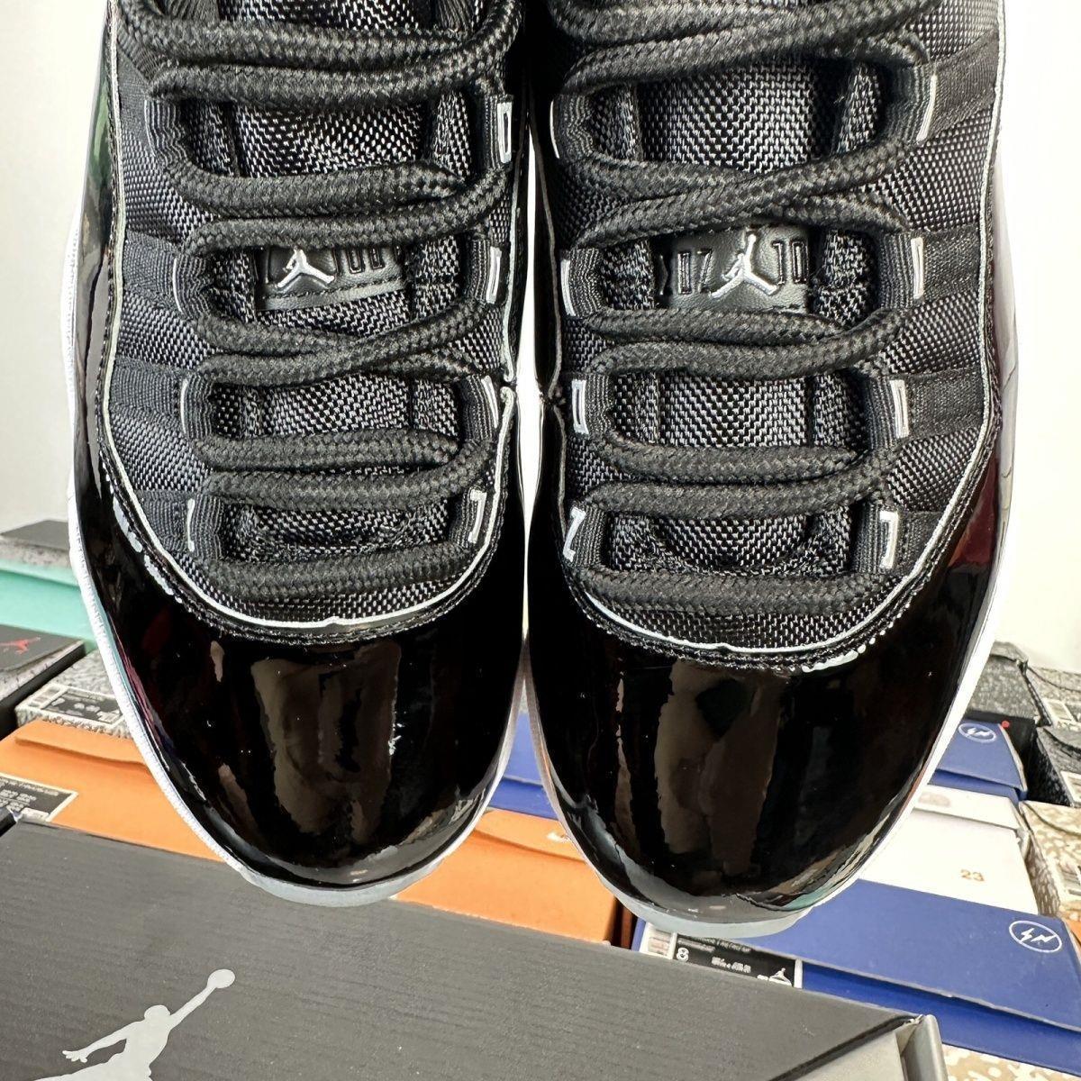 Sneaker