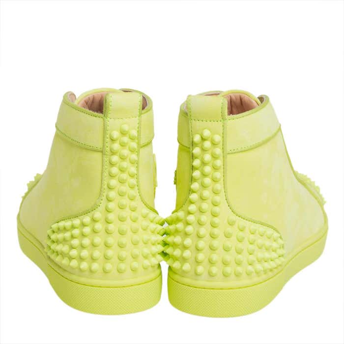 Sneaker