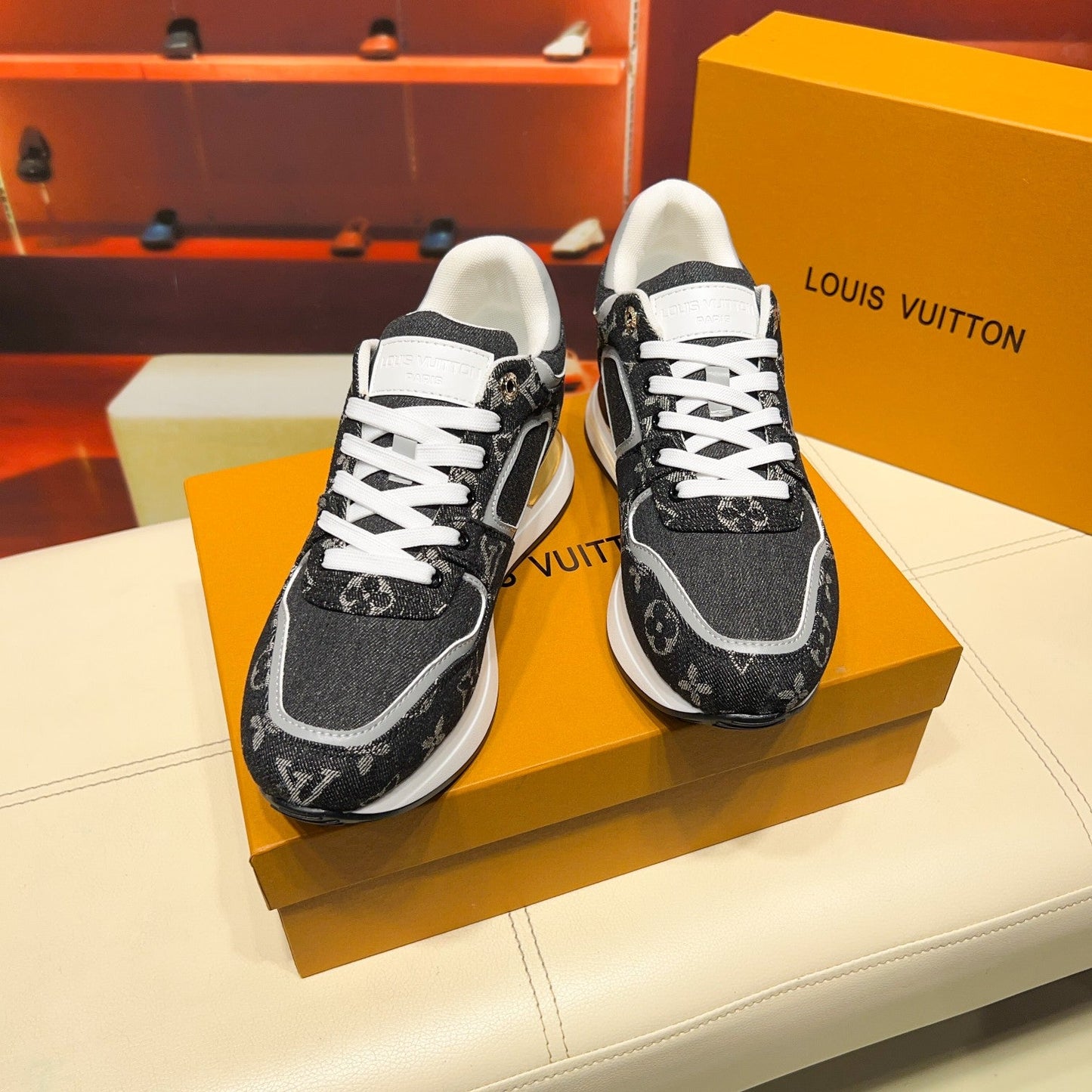 Sneakers