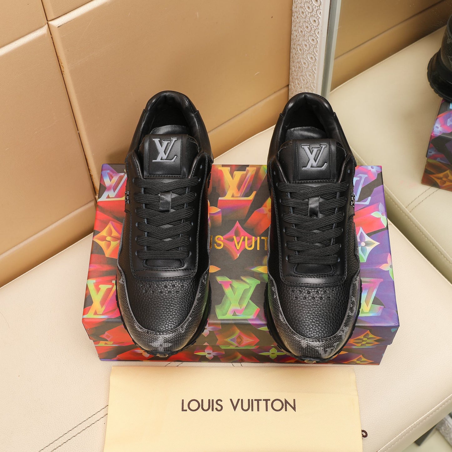 Sneakers