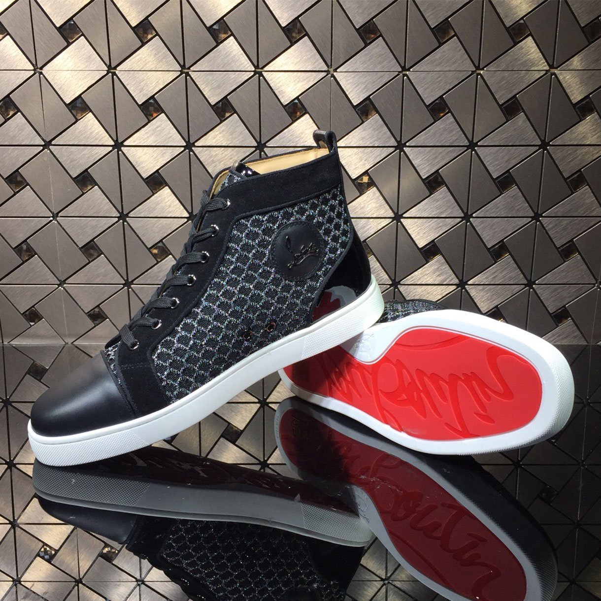Sneakers