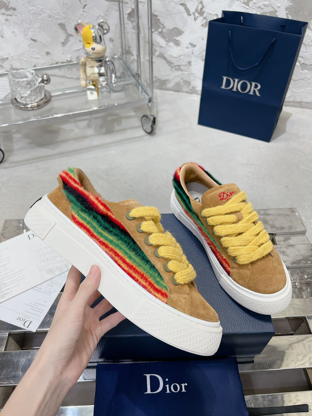 Sneakers