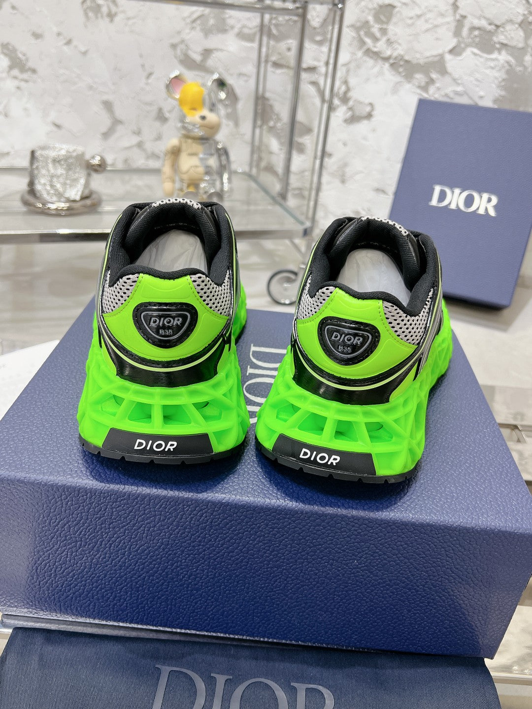 Sneakers