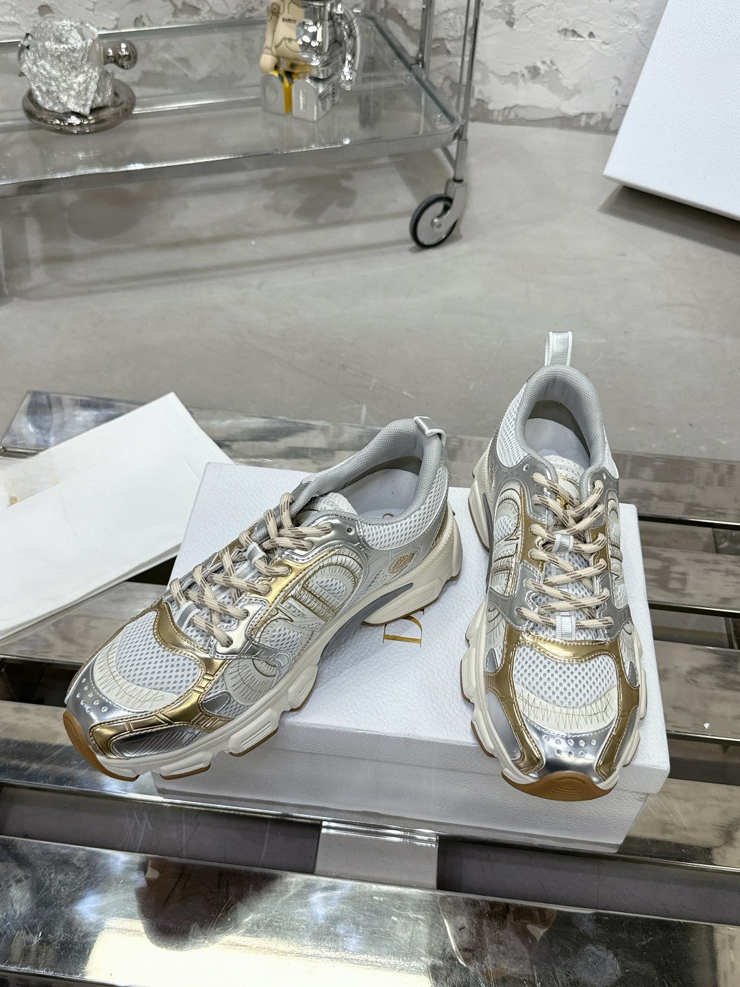 Sneakers