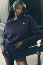 Accolade Crew Neck Pullover - Navy