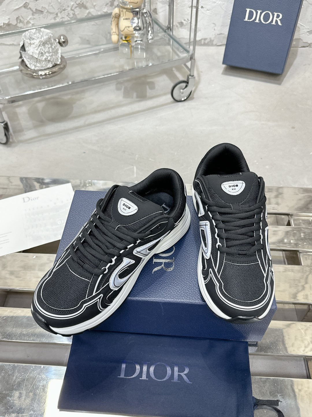 Sneakers