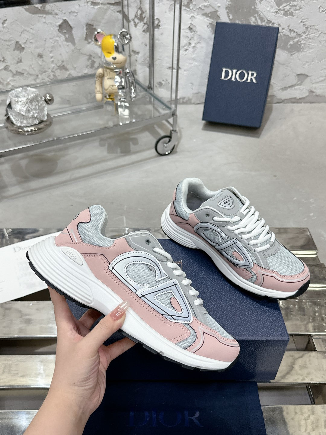 Sneakers