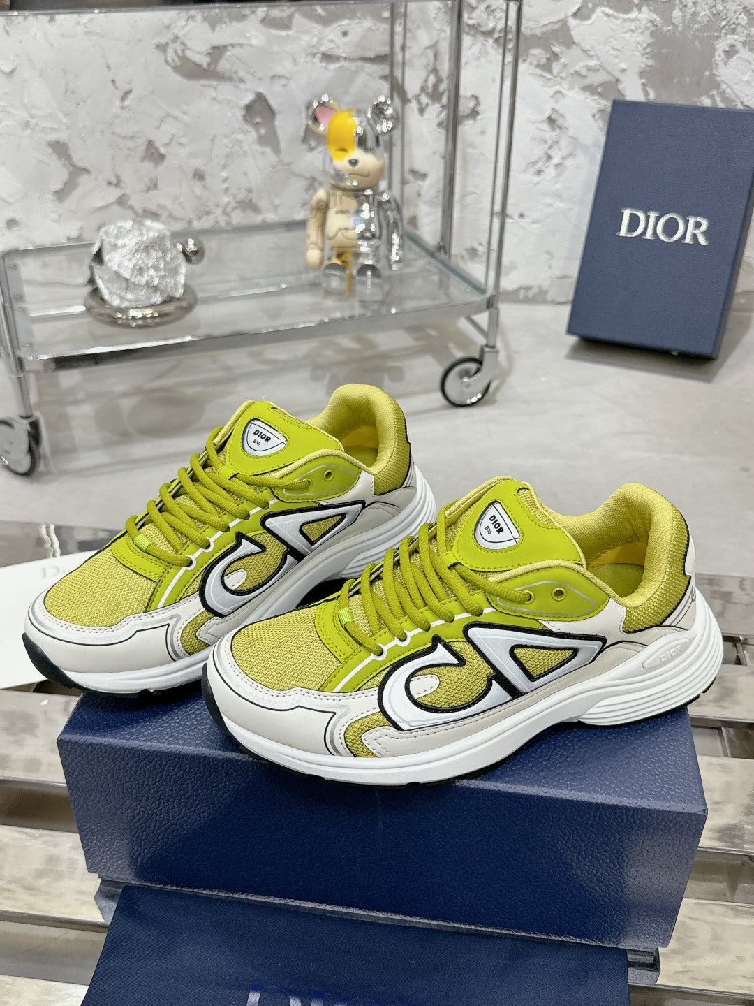 Sneakers