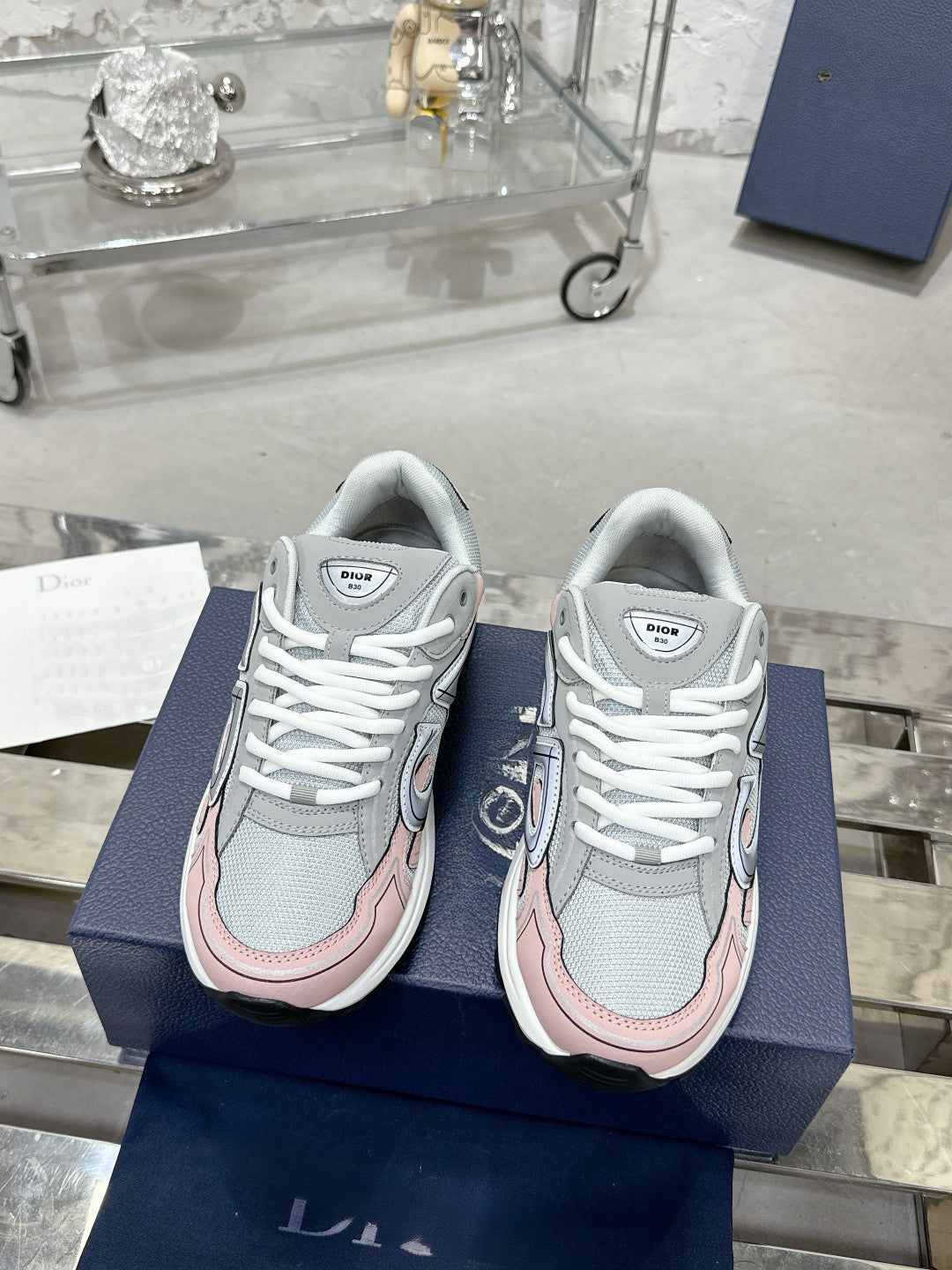 Sneakers