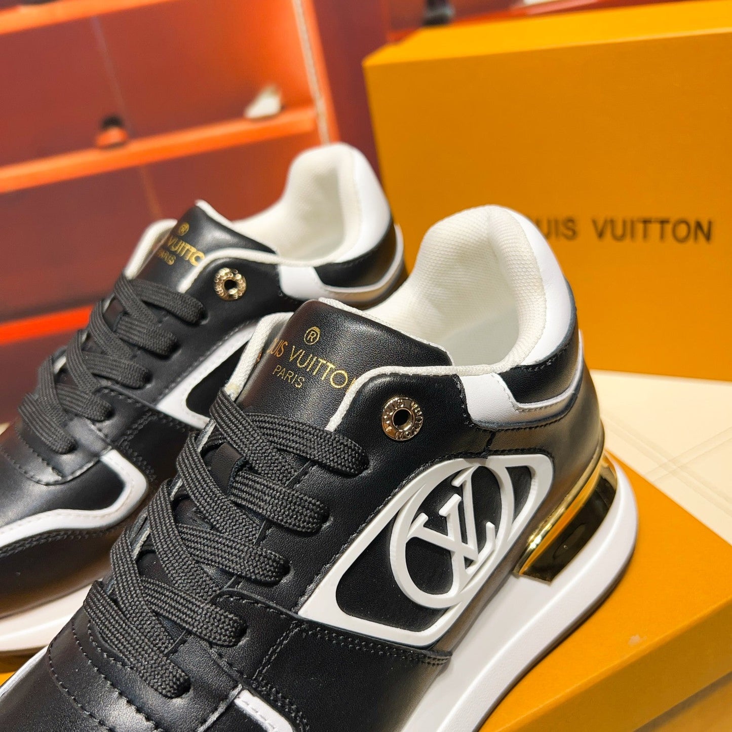 Sneakers