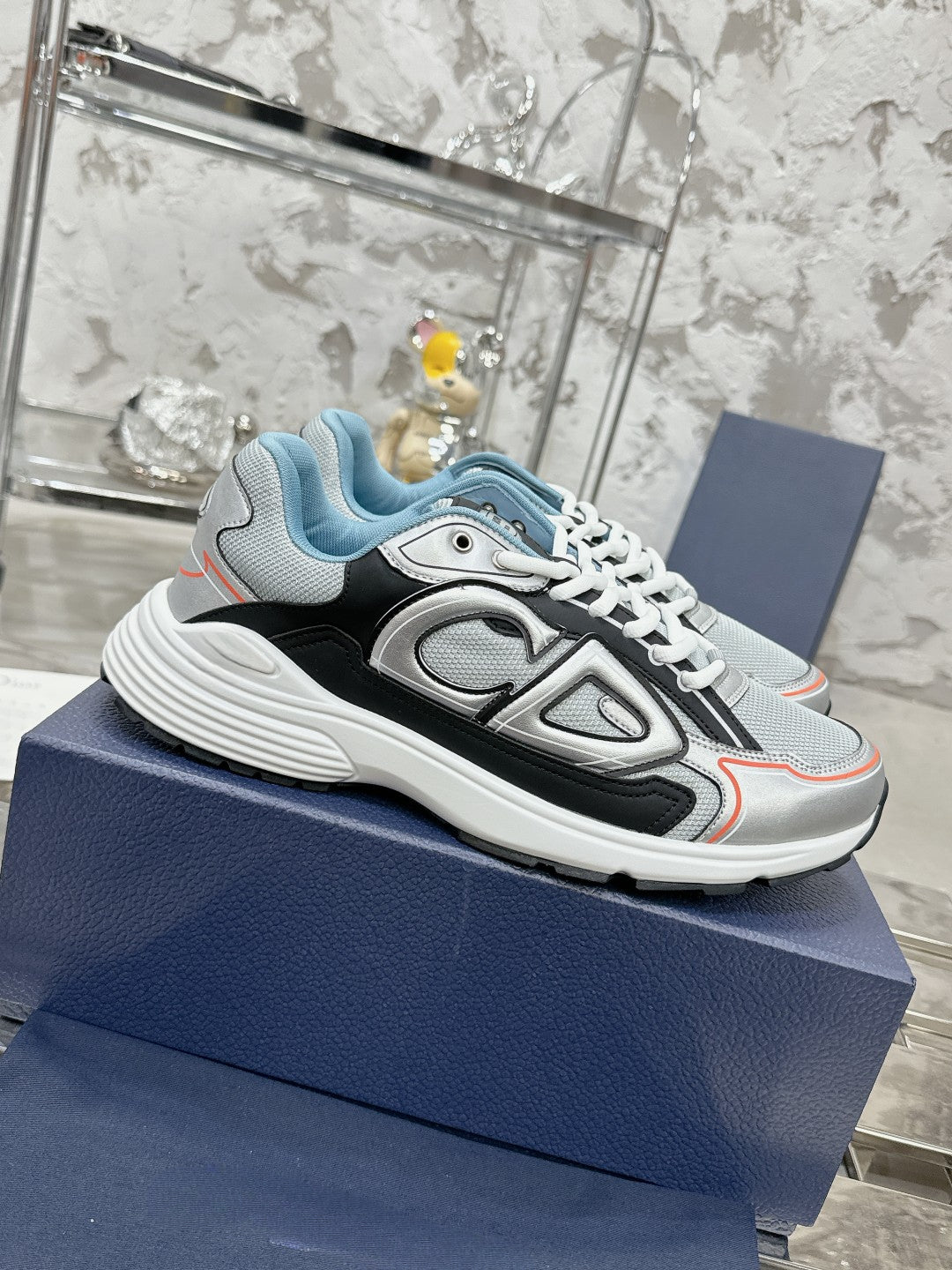 Sneakers