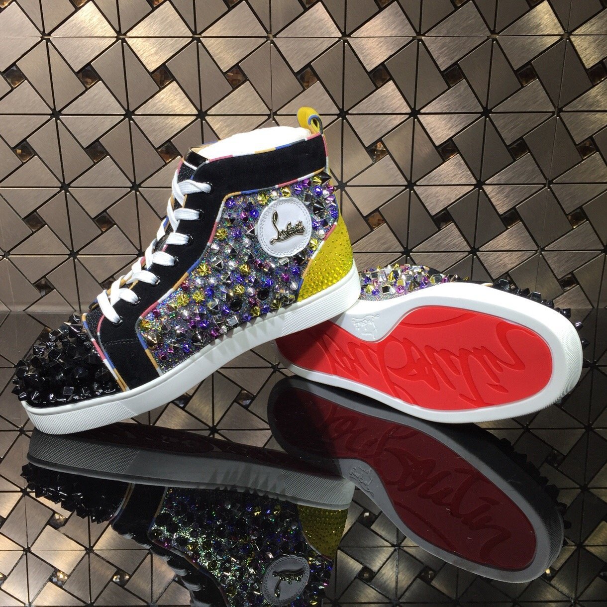 Sneakers