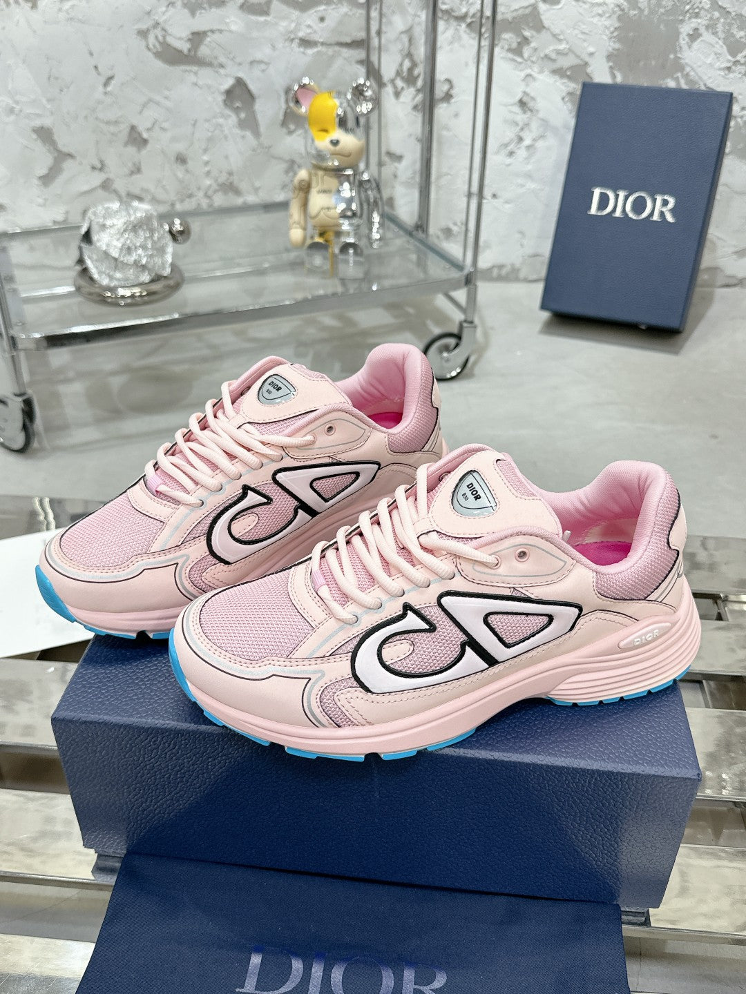 Sneakers