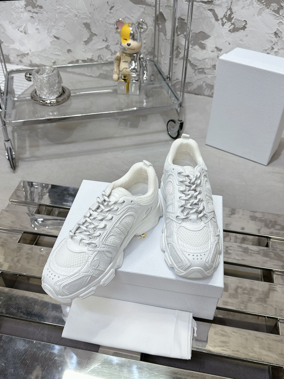 Sneakers