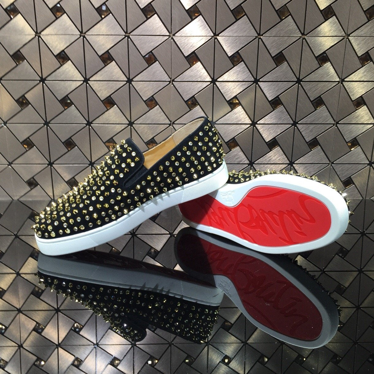 Sneakers
