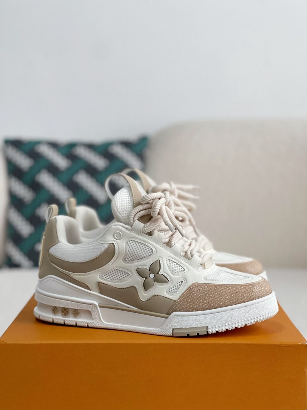 Sneaker