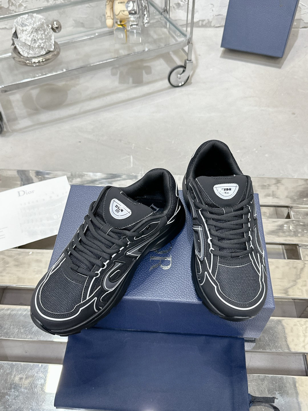 Sneakers
