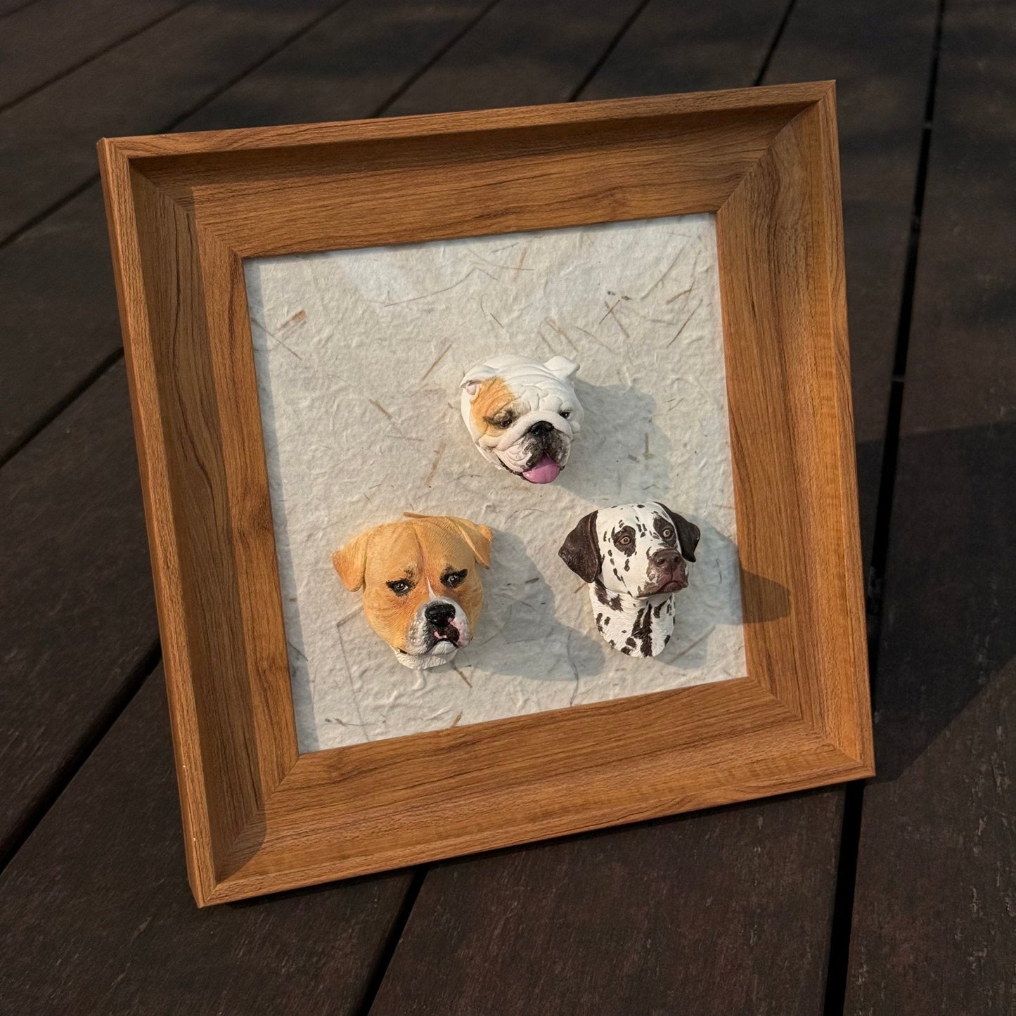 Magnetic Wood Pet Figurine Display Frame (*Pet Figurine is NOT included)