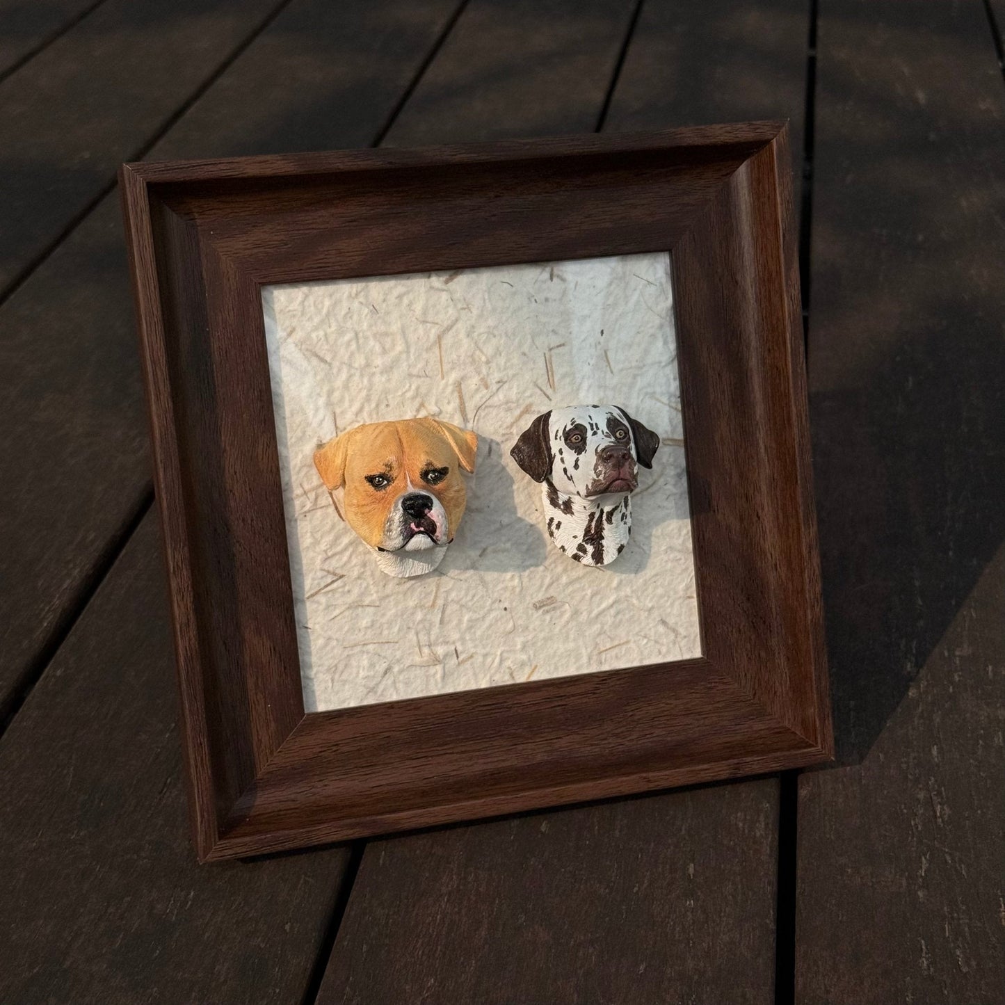 Magnetic Wood Pet Figurine Display Frame (*Pet Figurine is NOT included)
