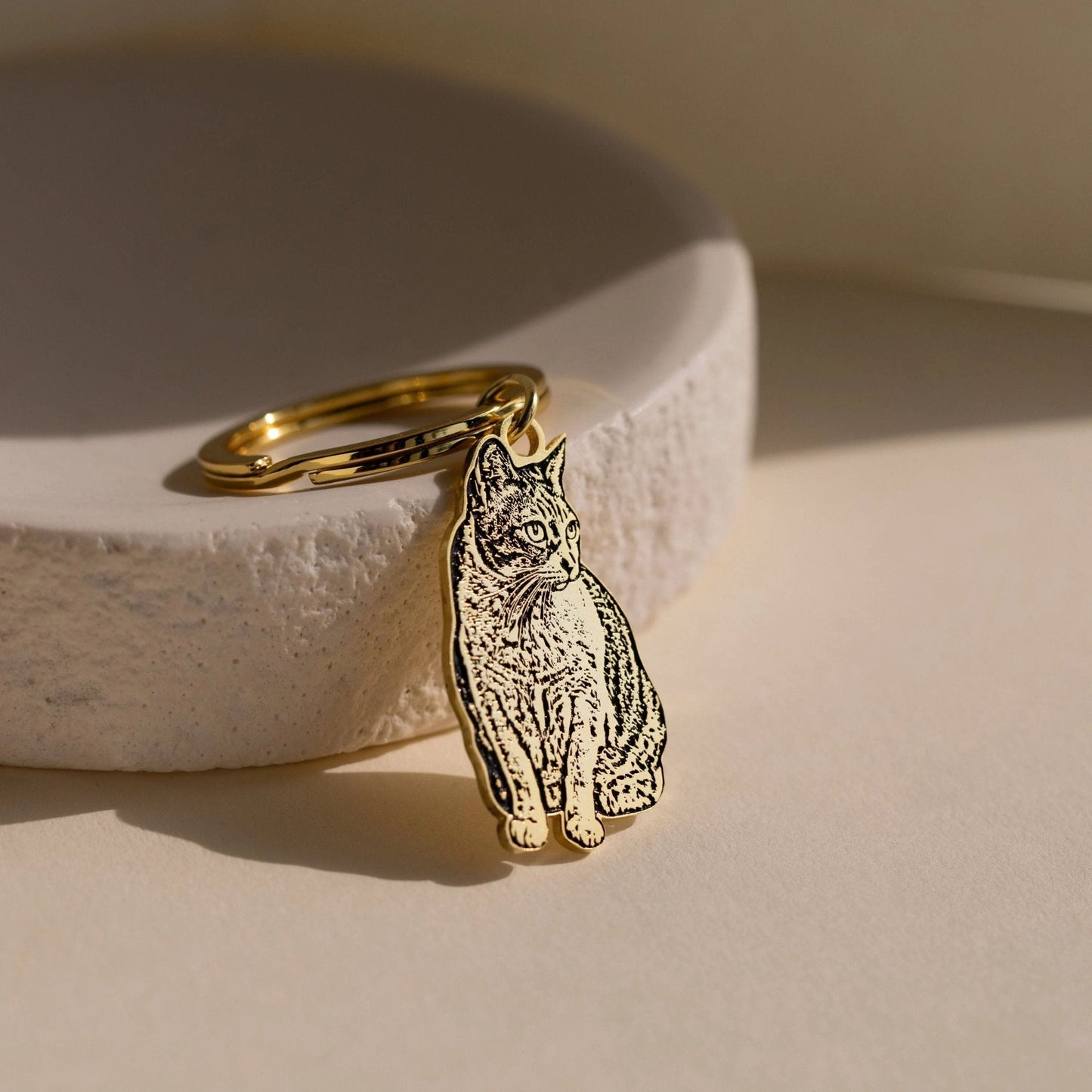 Personalized Life Like Pet Cutout Keychain™