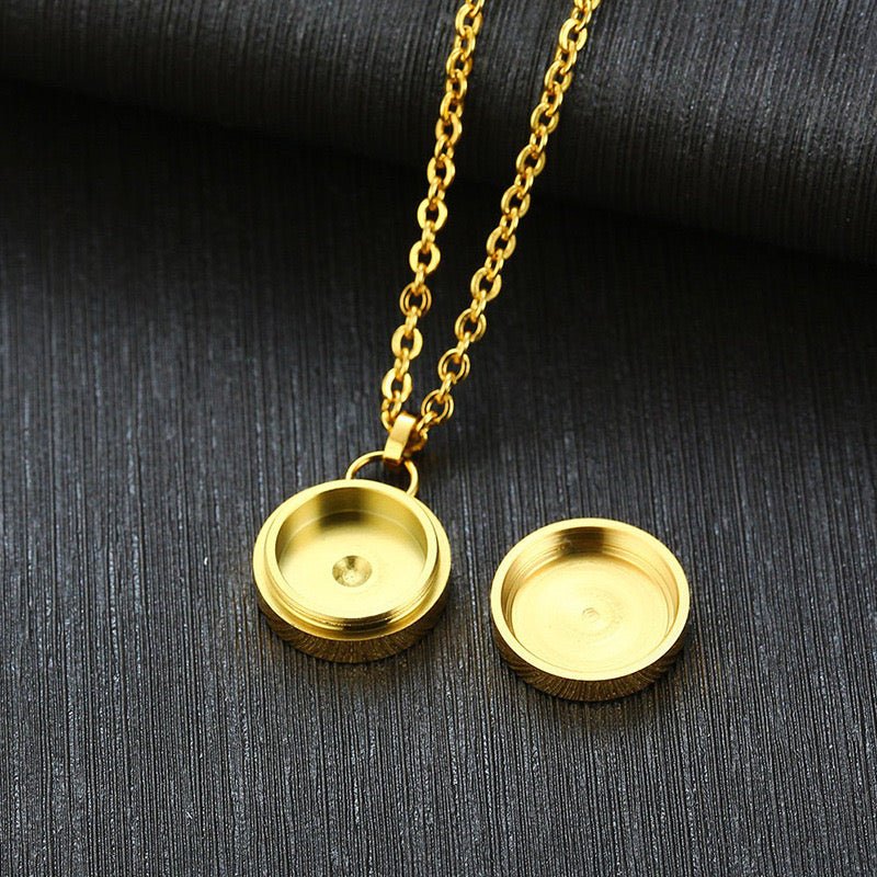 Personalized Pet Memorial Locket Necklace™