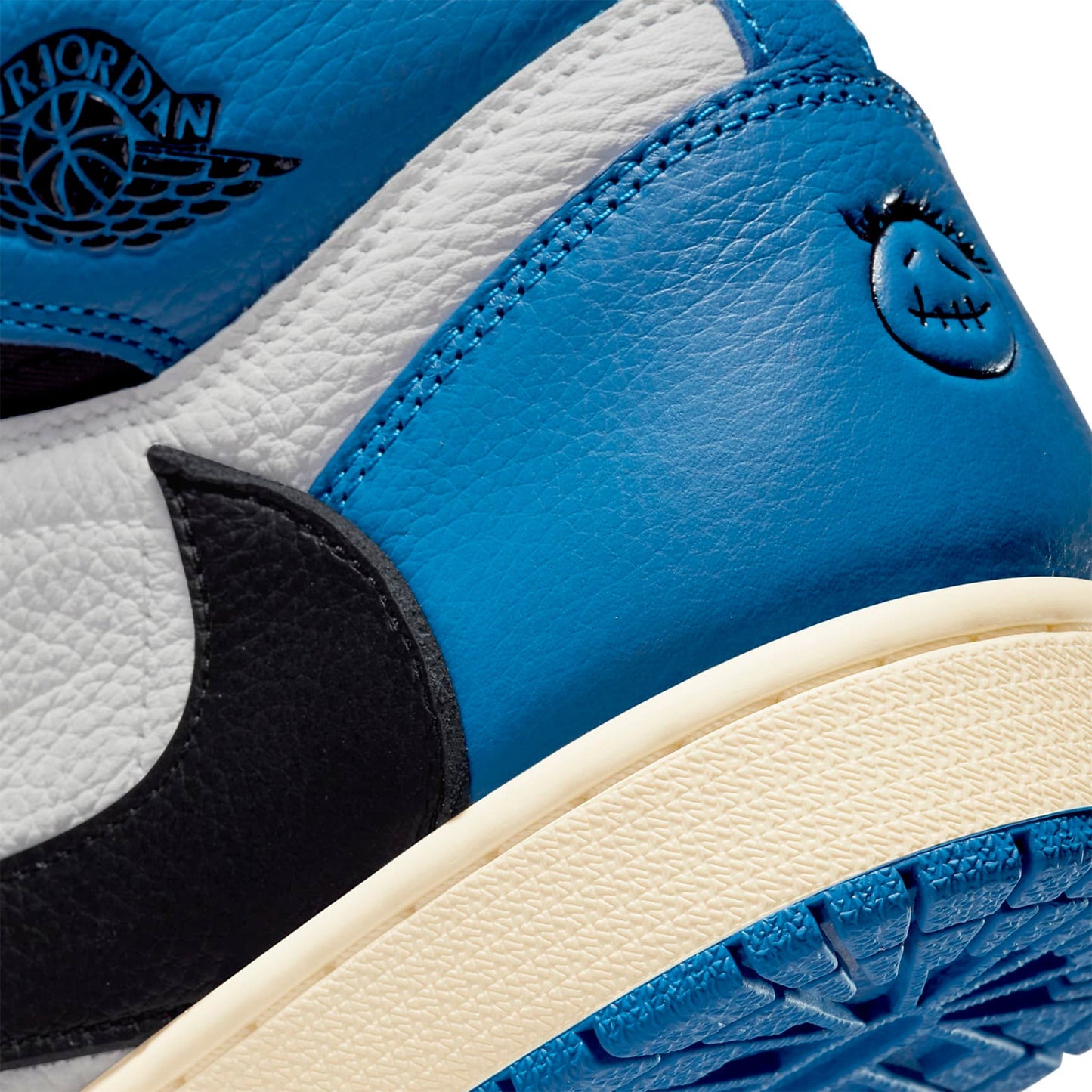 Sneaker